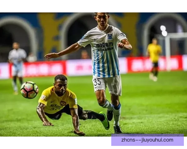 穆里奇荣膺亚冠最佳射手与MVP引领球队辉煌征程